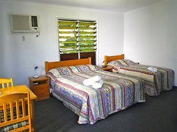 Tin Can Bay'S Sleepy Lagoon Motel Tin Can Bay